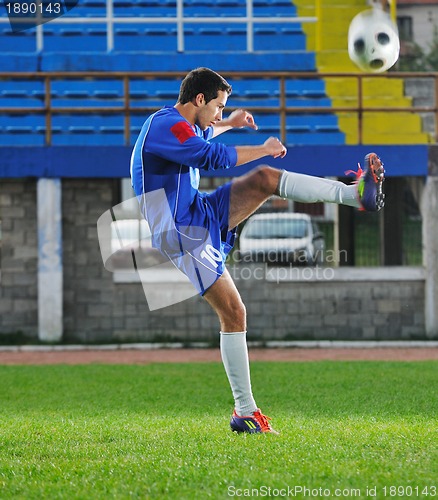 Image of football player in action