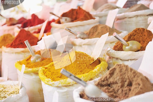 Image of spice market store 