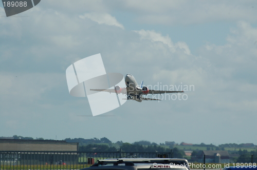 Image of SAS 737 taking off from Sola Stavanger Norway