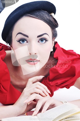 Image of beautiful young woman read book