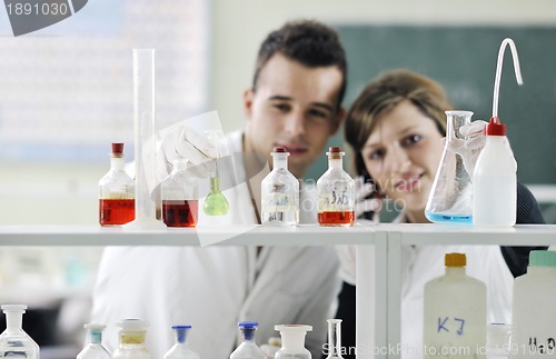 Image of students couple in lab