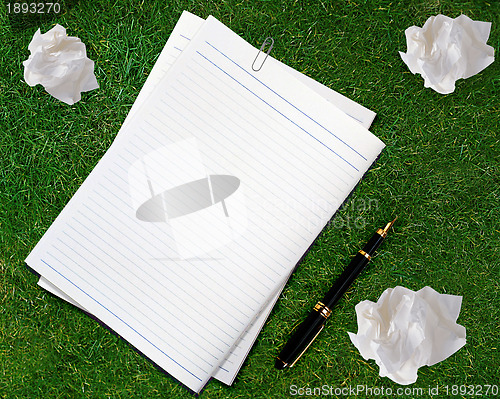 Image of Blank white paper 