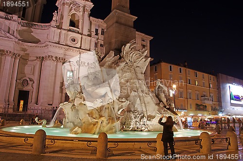 Image of Navonna Square, night view