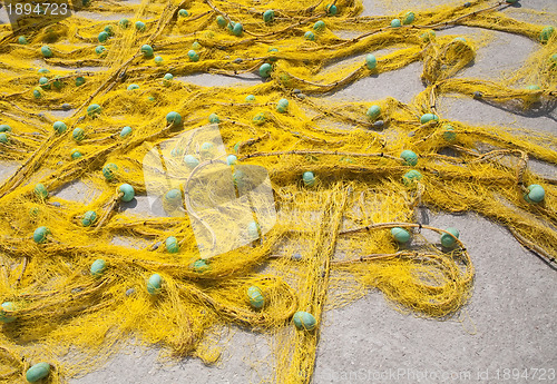 Image of yellow fishing net