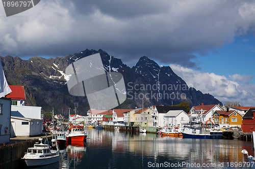 Image of Fishing harbour in Henningsvaer