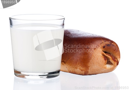 Image of Glass of milk