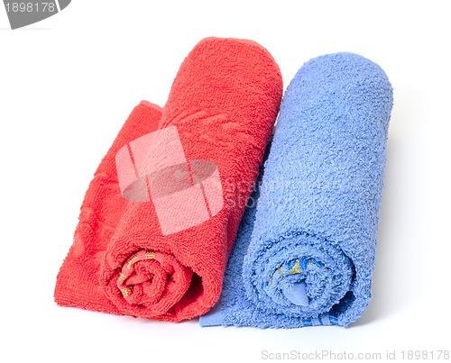 Image of Rolled red and blue towels