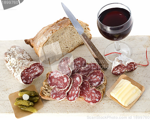 Image of slice of saucisson