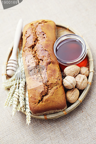 Image of walnut and honey bread