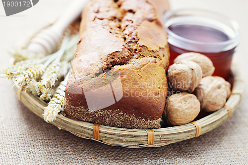 Image of walnut and honey bread