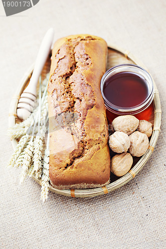 Image of walnut and honey bread