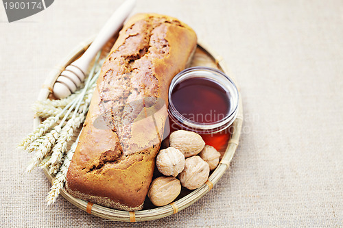 Image of walnut and honey bread