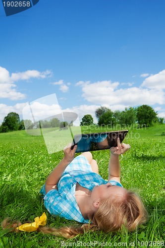 Image of summertime countryside activities