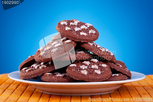 Image of cookies on plate 