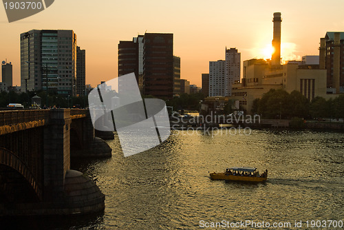 Image of Tour boat on the Charles