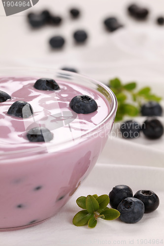 Image of Yogurt with bilberries