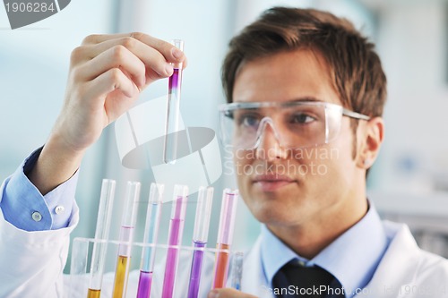 Image of doctor scientist in labaratory