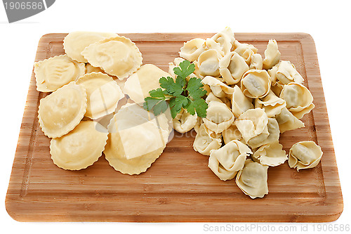 Image of ravioli and tortellini