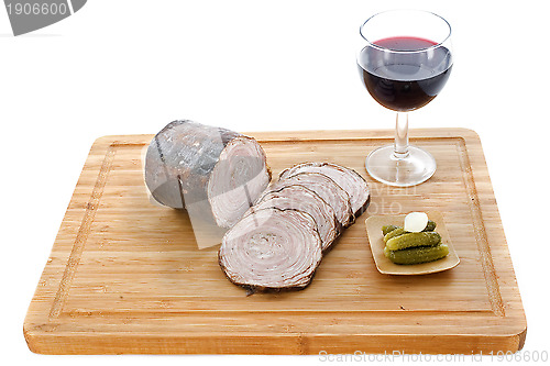 Image of andouille sausage and red wine