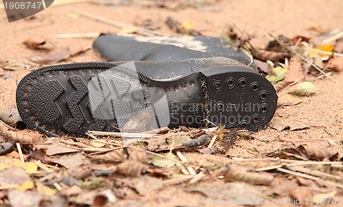 Image of soldier tarpaulin boots 