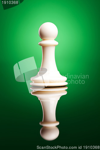 Image of white pawn