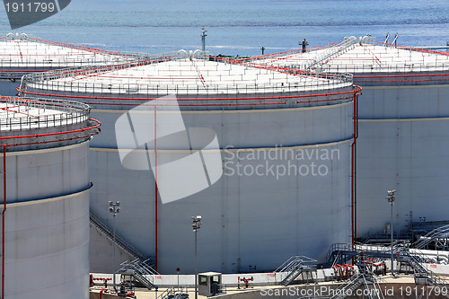 Image of oil tank