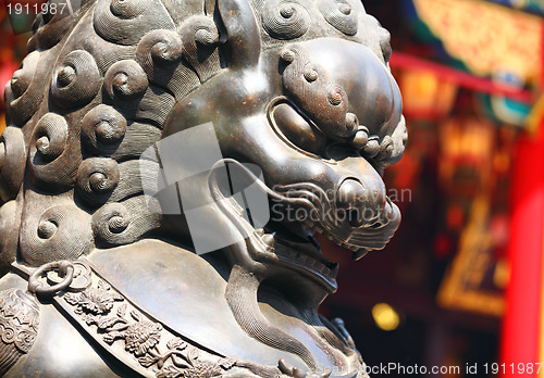 Image of chinese lion statue