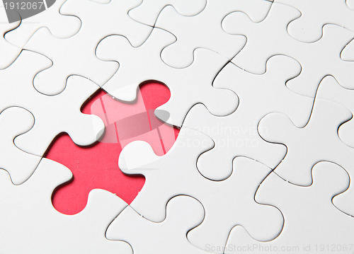 Image of missing red puzzle piece