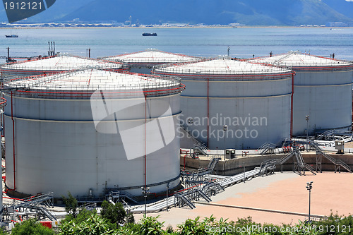 Image of oil tank