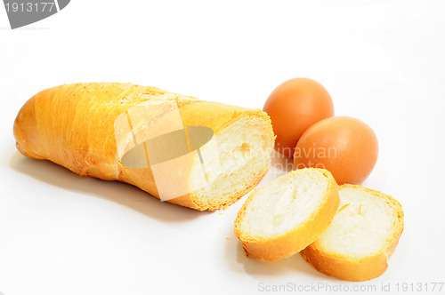 Image of French Baguette with eggs