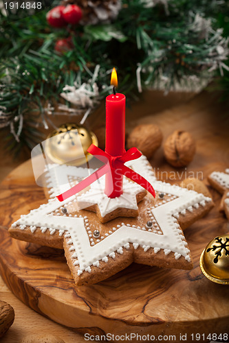 Image of Homemade gingerbread candle for Christmas
