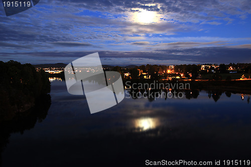 Image of Skien at night