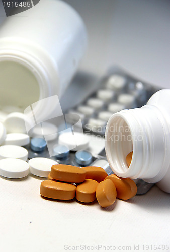Image of Pills and tablets