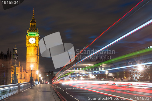 Image of Big Ben, one of the most prominent symbols of both London and En