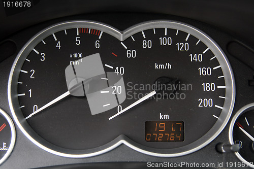 Image of Close up of car speed meter