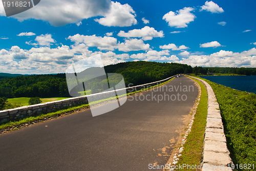 Image of Quabbin reservoir