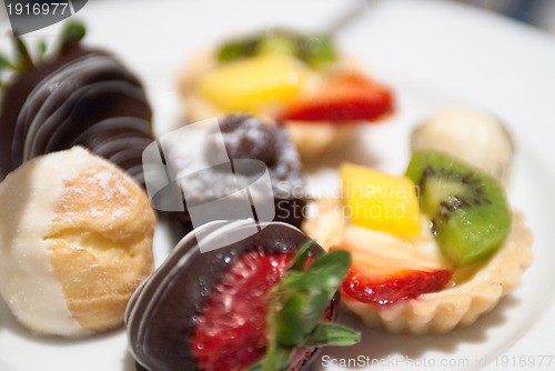 Image of Chocolate covered strawberries