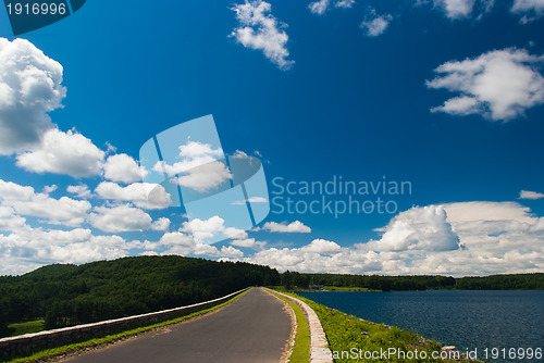 Image of Quabbin reservoir