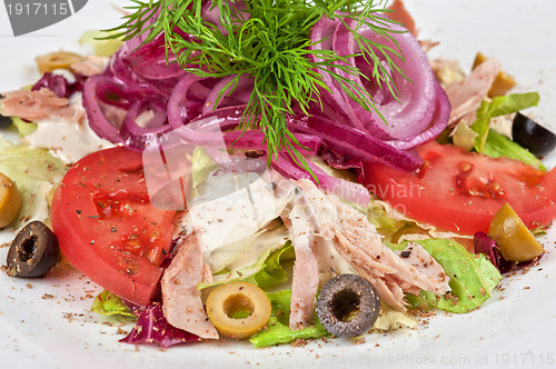 Image of chicken meat filet salad