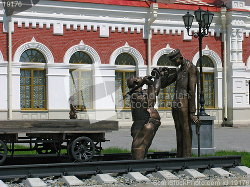 Image of Sculptures near railroad station
