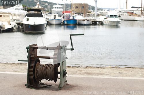 Image of Platform to putting boats in the sea