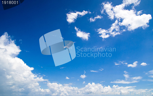 Image of blue sky 