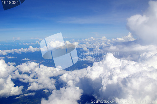 Image of blue sky 