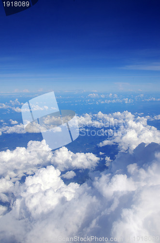 Image of blue sky 