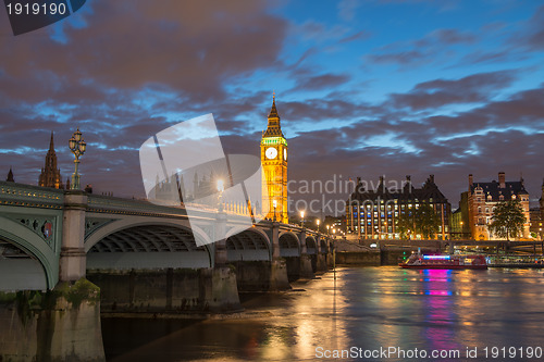 Image of Big Ben and House of Parliament at River Thames International La