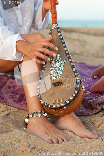 Image of African instrument