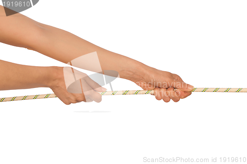 Image of pulling of a rope