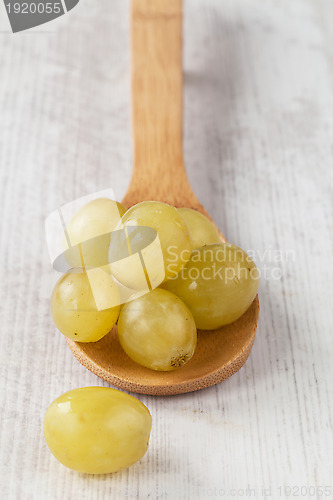 Image of Fresh grape grains