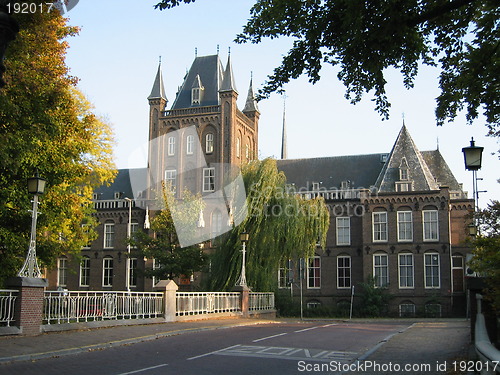 Image of monument in Utrecht