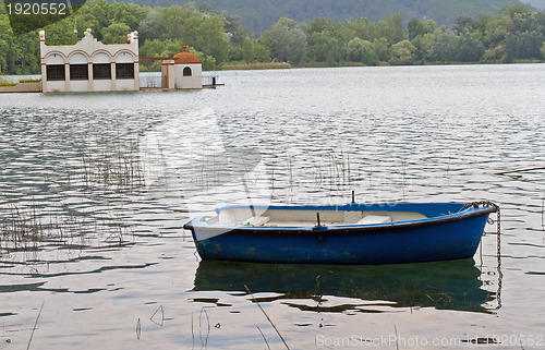 Image of Lake Banyoles, Spain.